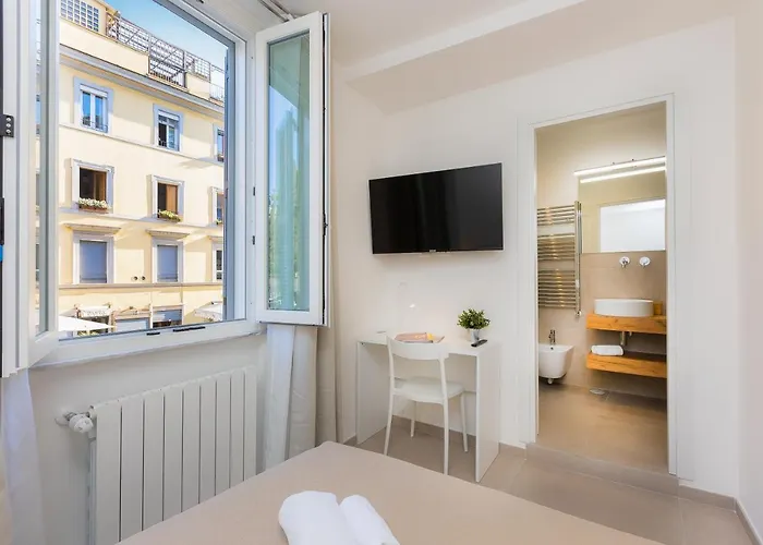 Colosseum Holidays - San Giovanni In Laterano Рим