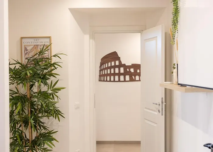 Colosseum Holidays - San Giovanni In Laterano Рим