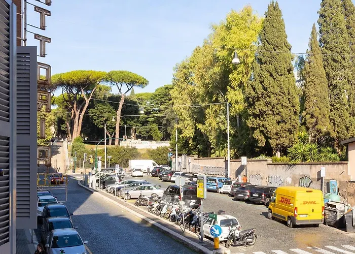 Colosseum Holidays - San Giovanni In Laterano Рим
